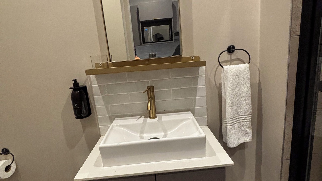 Photo of Bathroom in Sandown
