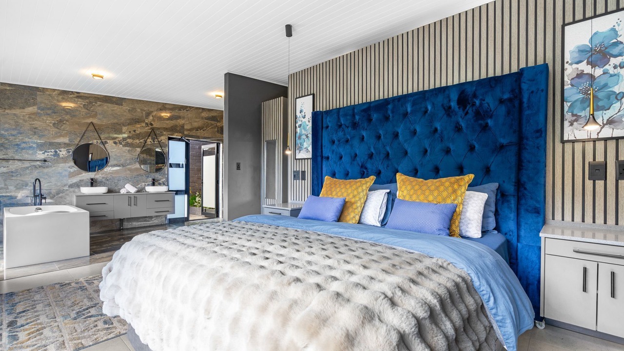 Photo of Bedroom in Rooiels