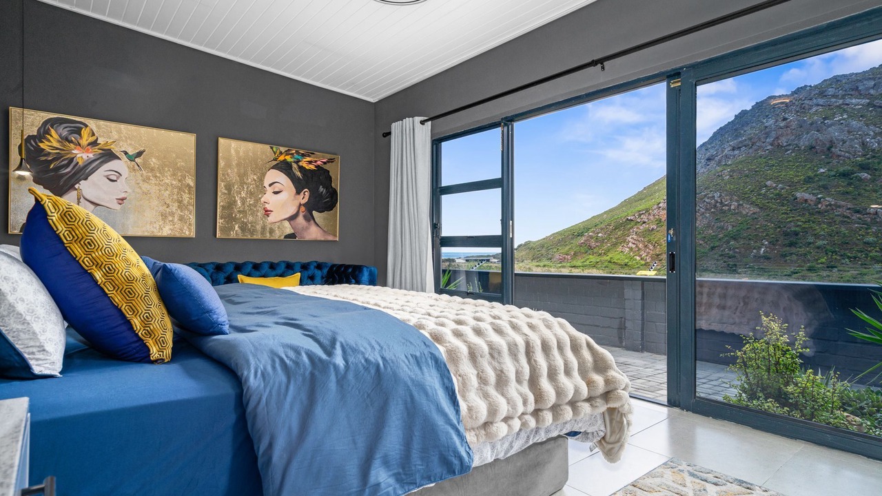 Photo of Bedroom in Rooiels