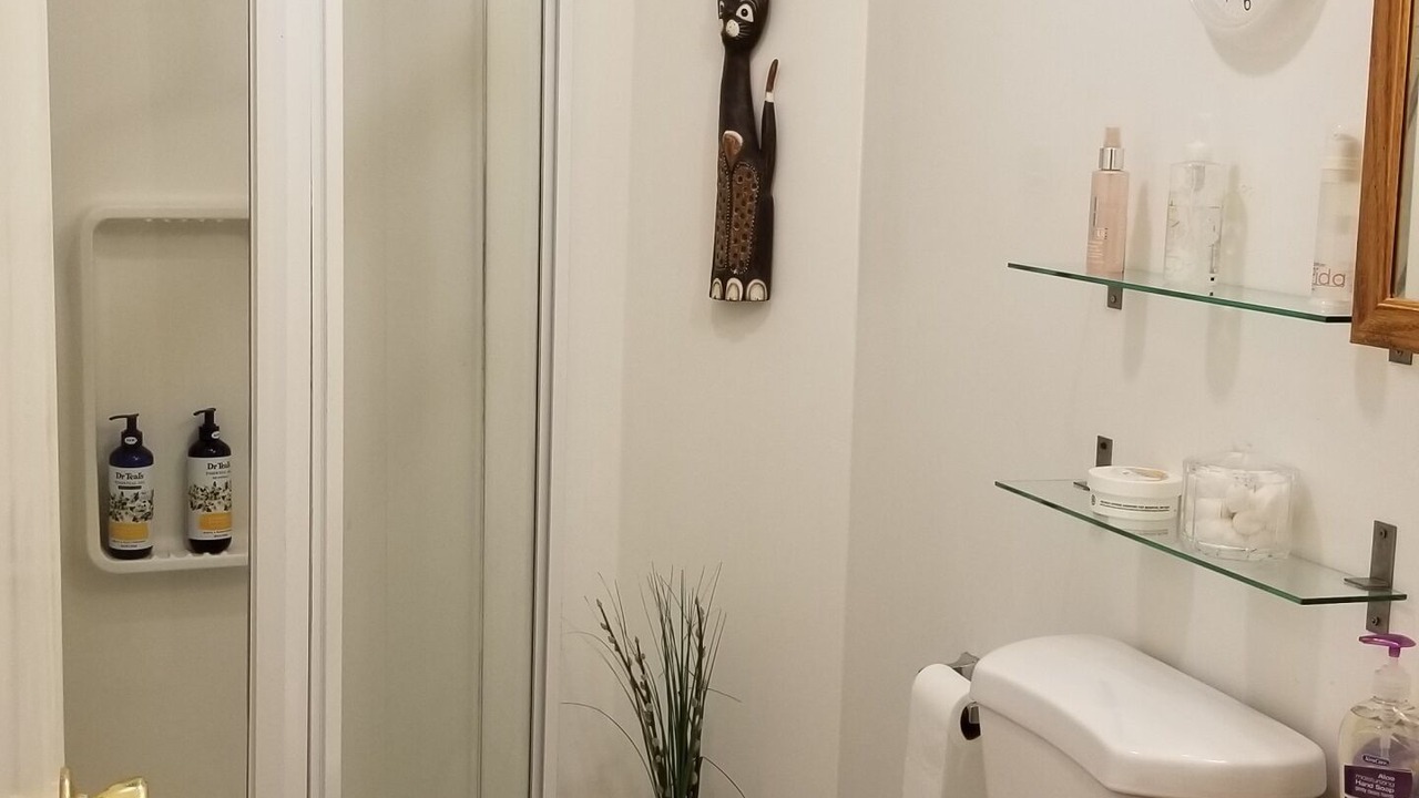 Photo of Bathroom in Upper Rockridge