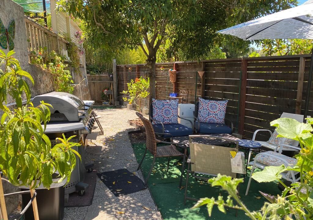 Photo of Outdoor in Upper Rockridge