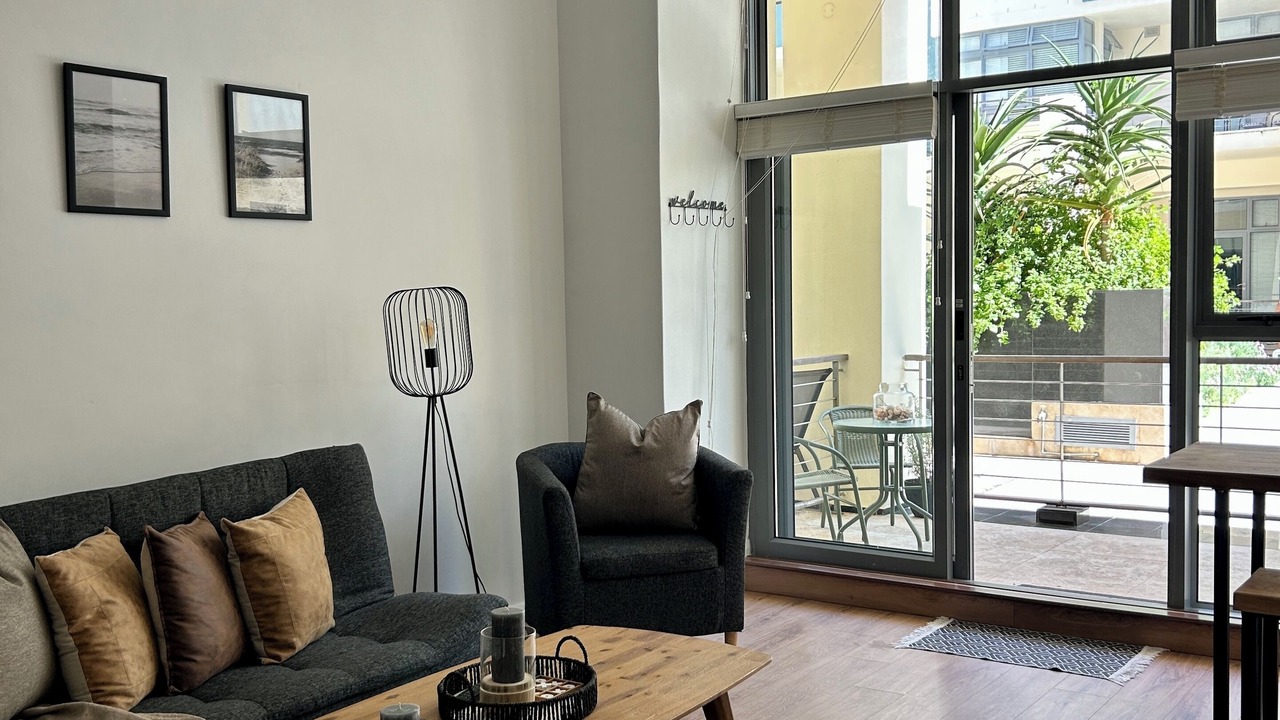 Photo of Livingroom in Muizenberg
