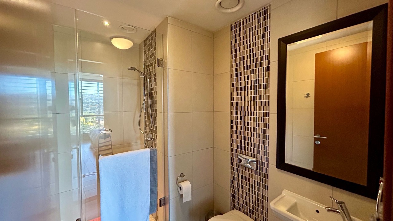 Photo of Bathroom in Kew