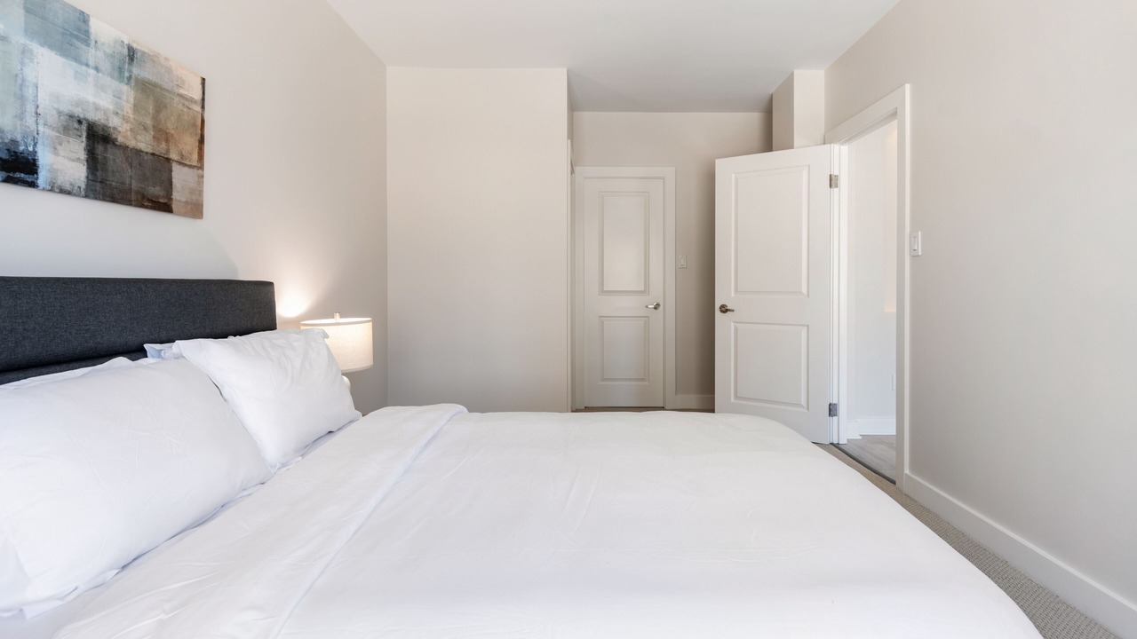 Photo of Bedroom in Nob Hill