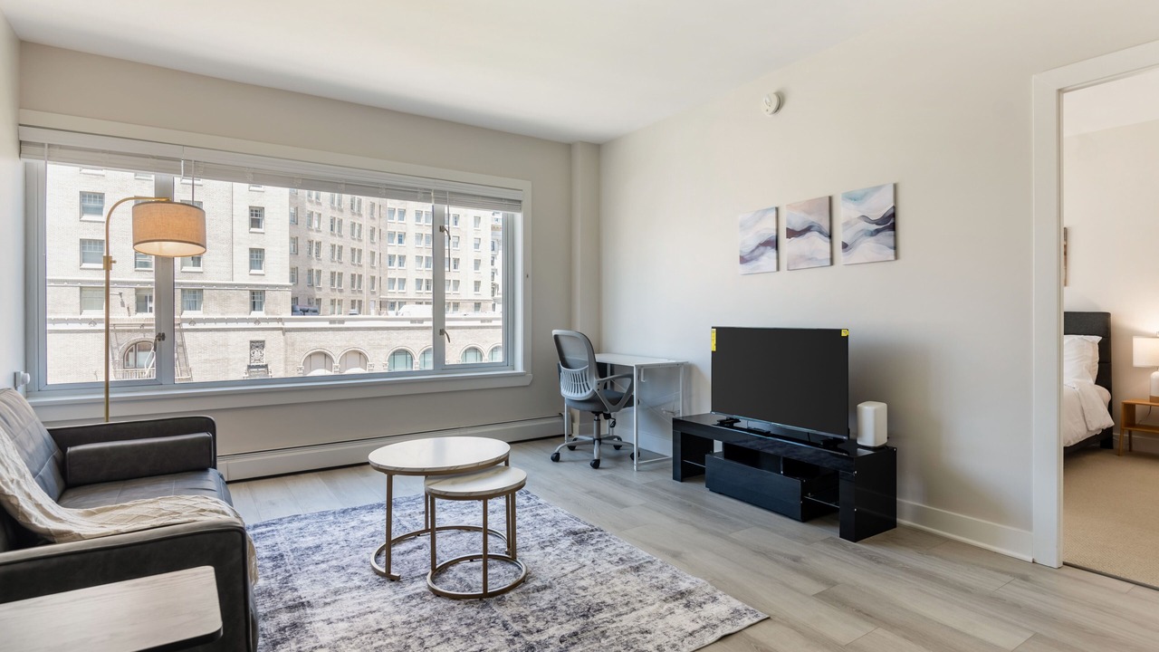 Photo of Livingroom in Nob Hill
