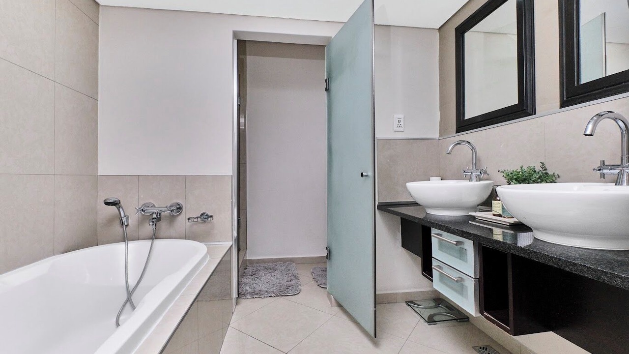 Photo of Bathroom in Sandown