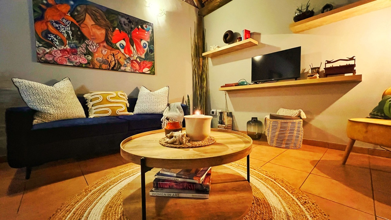 Photo of Livingroom in Greater Johannesburg Metropolitan Area