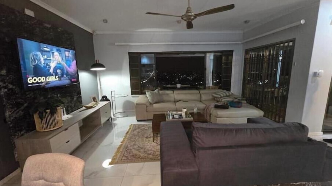 Photo of Livingroom in Constantia Kloof