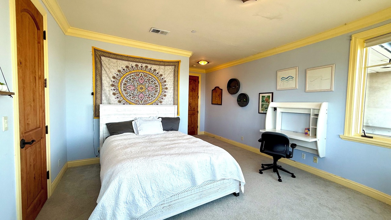 Photo of Bedroom in Strawberry