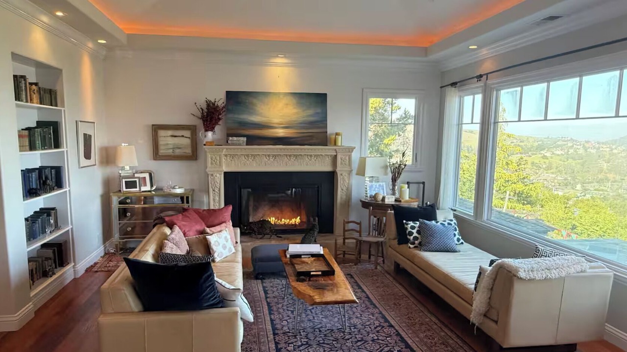 Photo of Livingroom in Strawberry