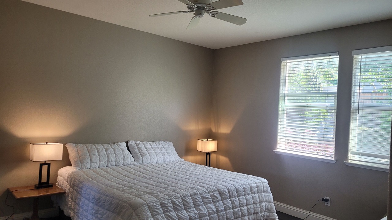 Photo of Bedroom in Pittsburg