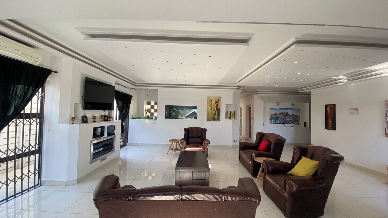 Photo of Livingroom in Parow North