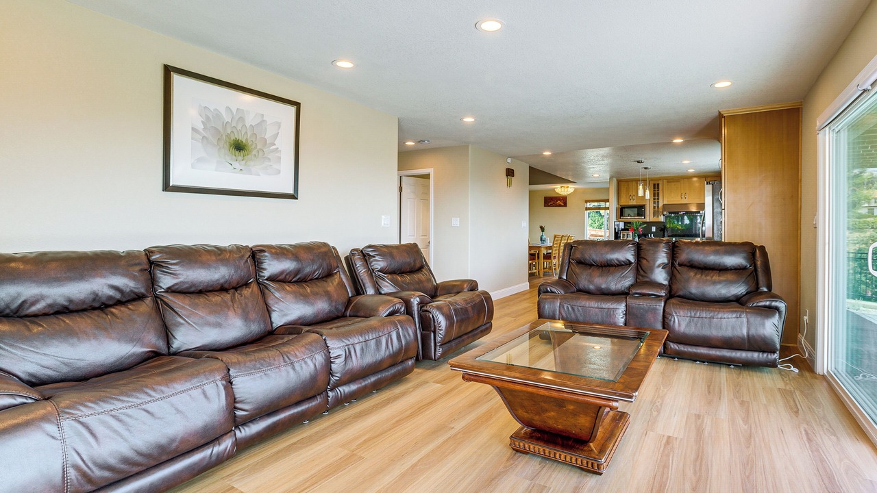 Photo of Livingroom in East San Jose