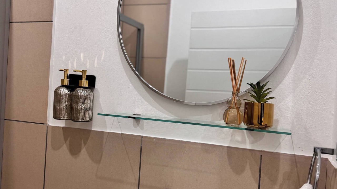 Photo of Bathroom in Greater Johannesburg Metropolitan Area