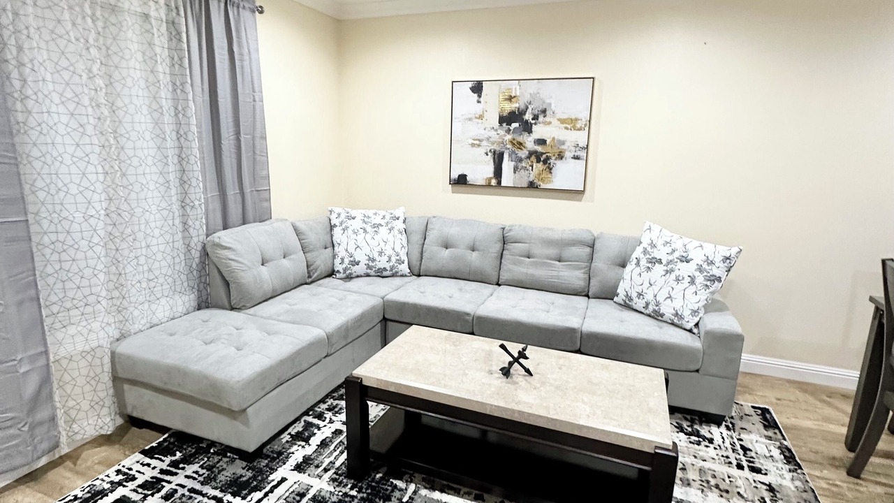 Photo of Livingroom in Fremont