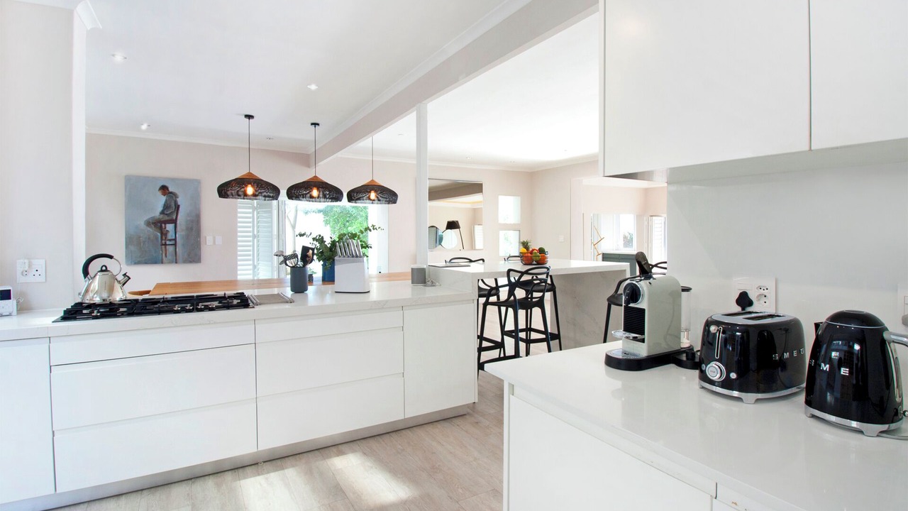 Photo of Kitchen in Redhill