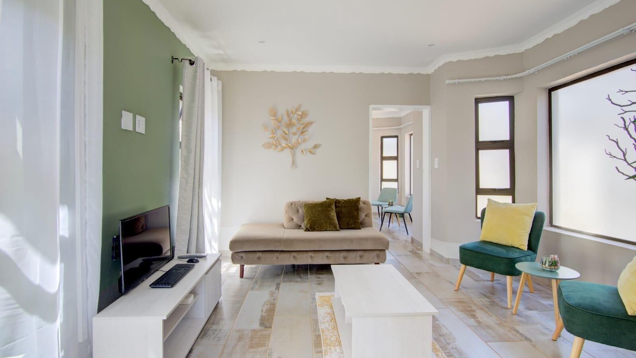 Photo of Livingroom in Ekurhuleni