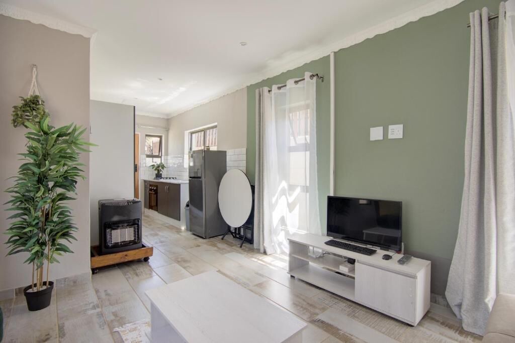Photo of Livingroom in Ekurhuleni