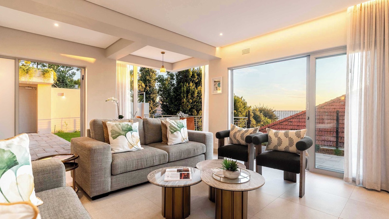 Photo of Livingroom in Clifton