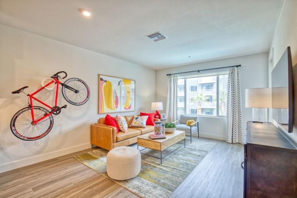 Photo of Livingroom in Fremont