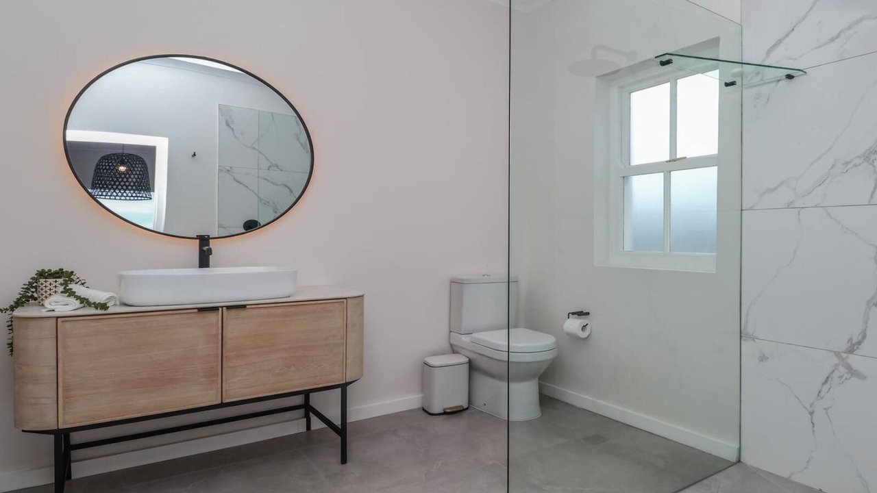 Photo of Bathroom in Buffalo Hills Game Reserve