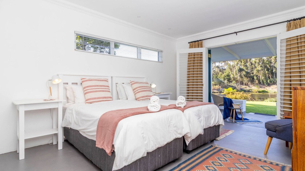 Photo of Bedroom in Stanford