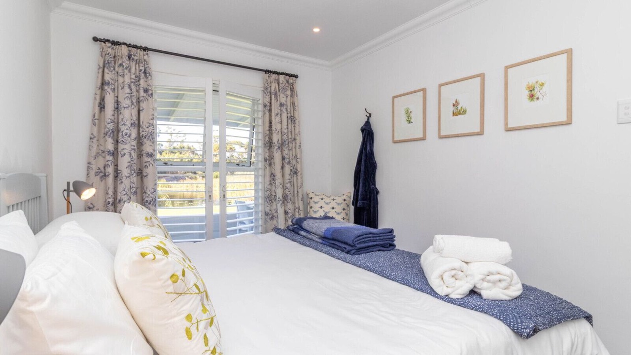 Photo of Bedroom in Stanford