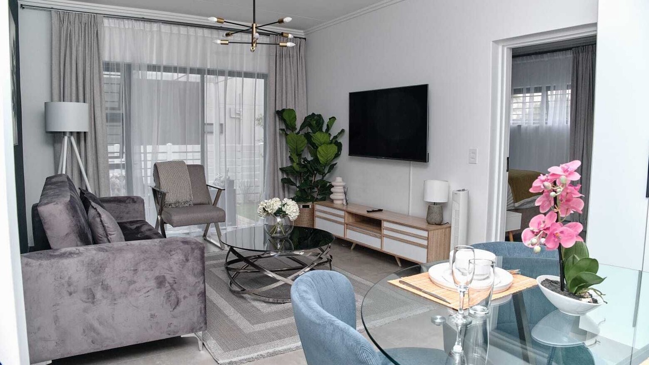 Photo of Livingroom in Greater Johannesburg Metropolitan Area