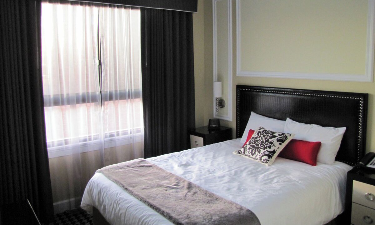Photo of Bedroom in Nob Hill