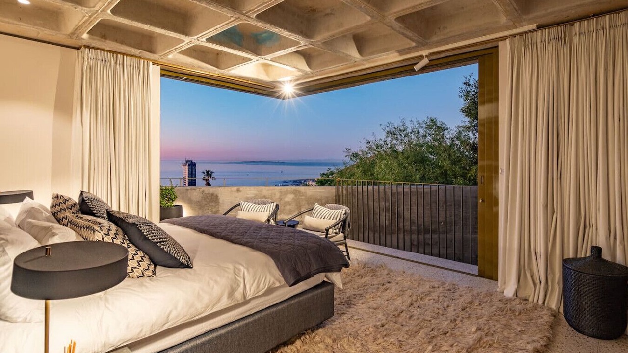 Photo of Bedroom in Sea Point