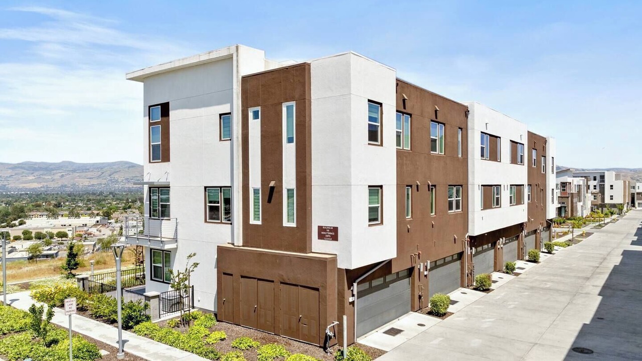 Photo of Outdoor in Communications Hill