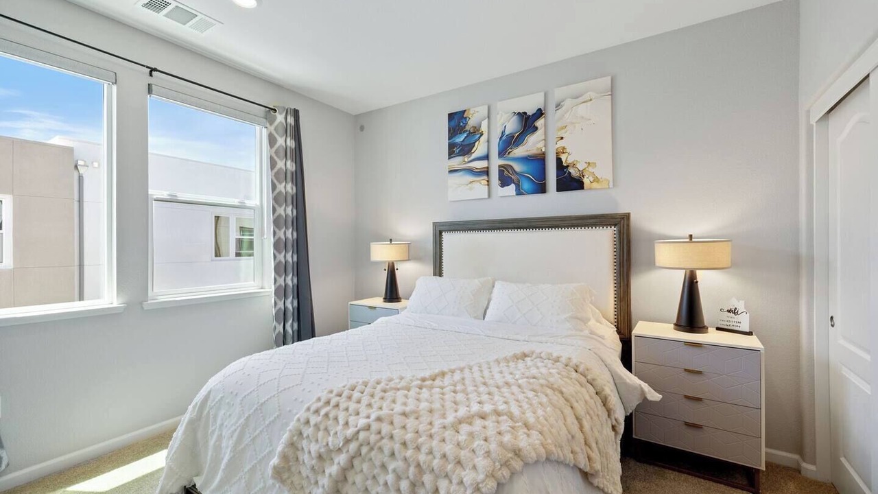 Photo of Bedroom in Communications Hill