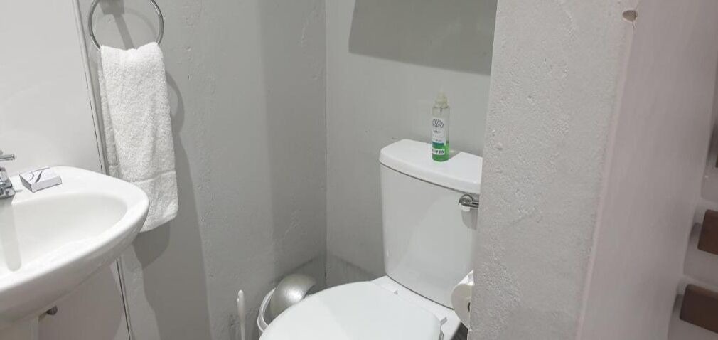 Photo of Bathroom in Fichardt Park