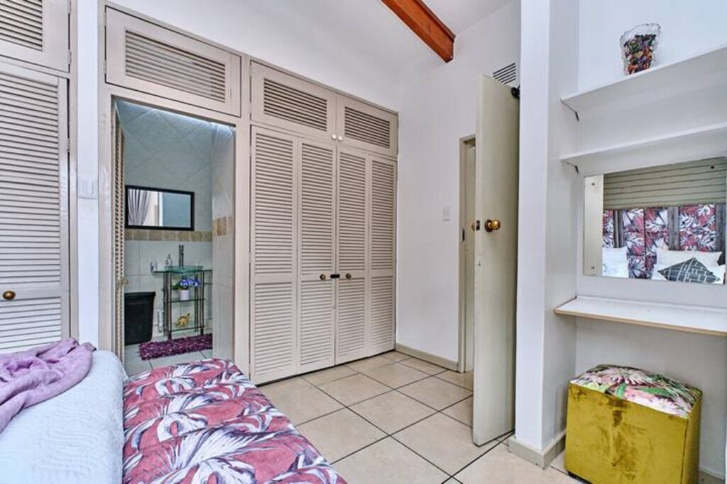Photo of Bedroom in Woodmead