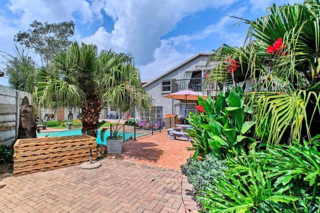 Photo of Patio Balcony in Woodmead