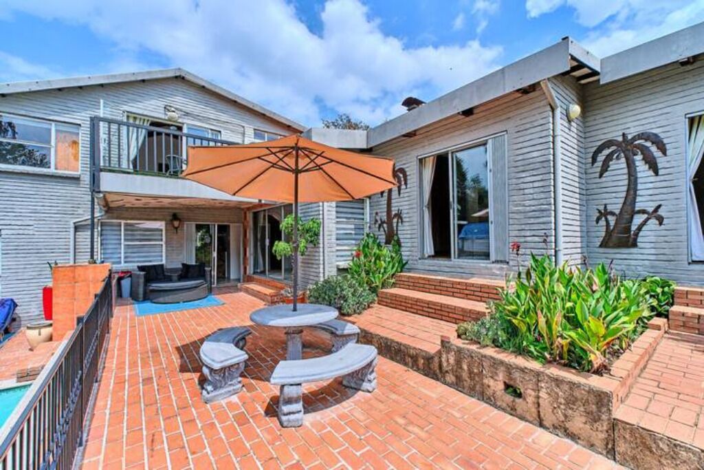 Photo of Outdoor in Woodmead