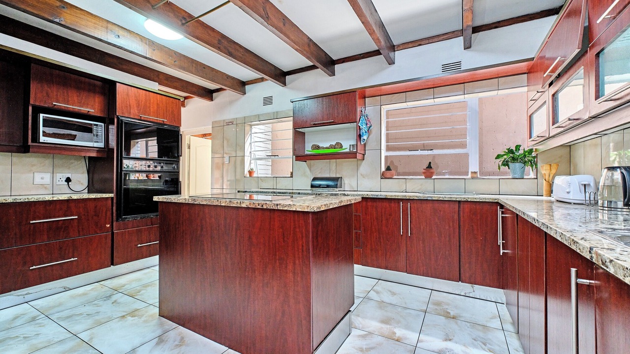 Photo of Kitchen in Woodmead