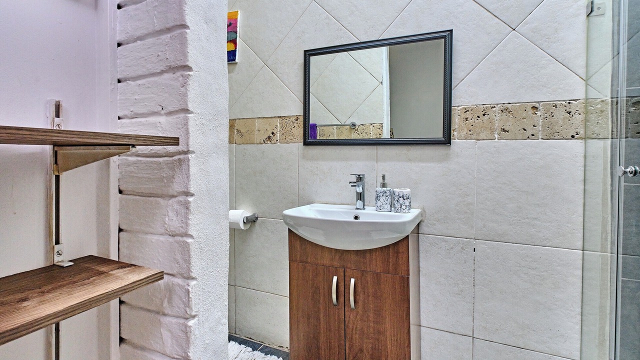 Photo of Bathroom in Woodmead