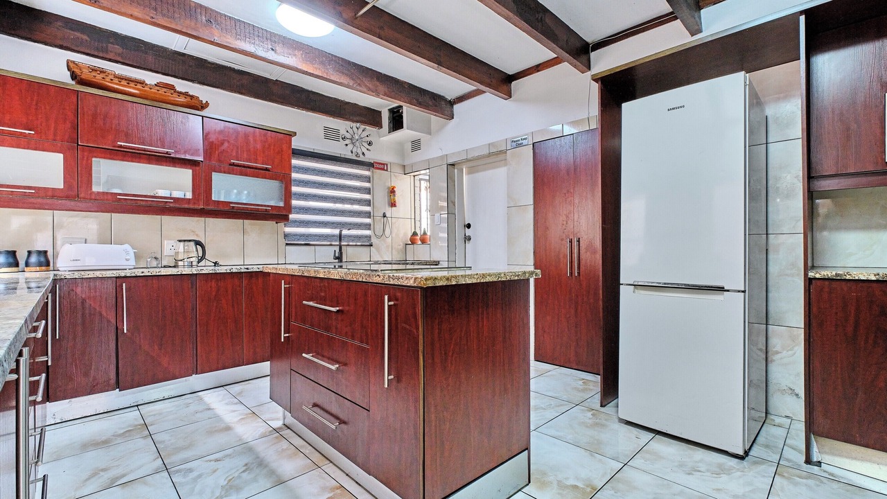 Photo of Kitchen in Woodmead