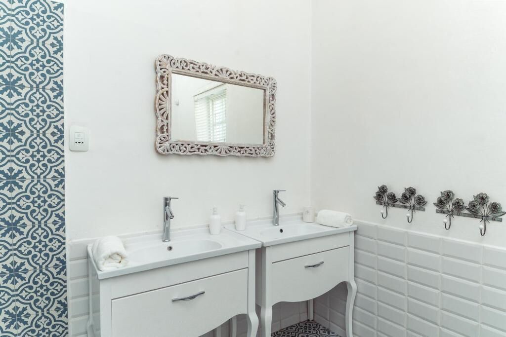 Photo of Bathroom in Linkside
