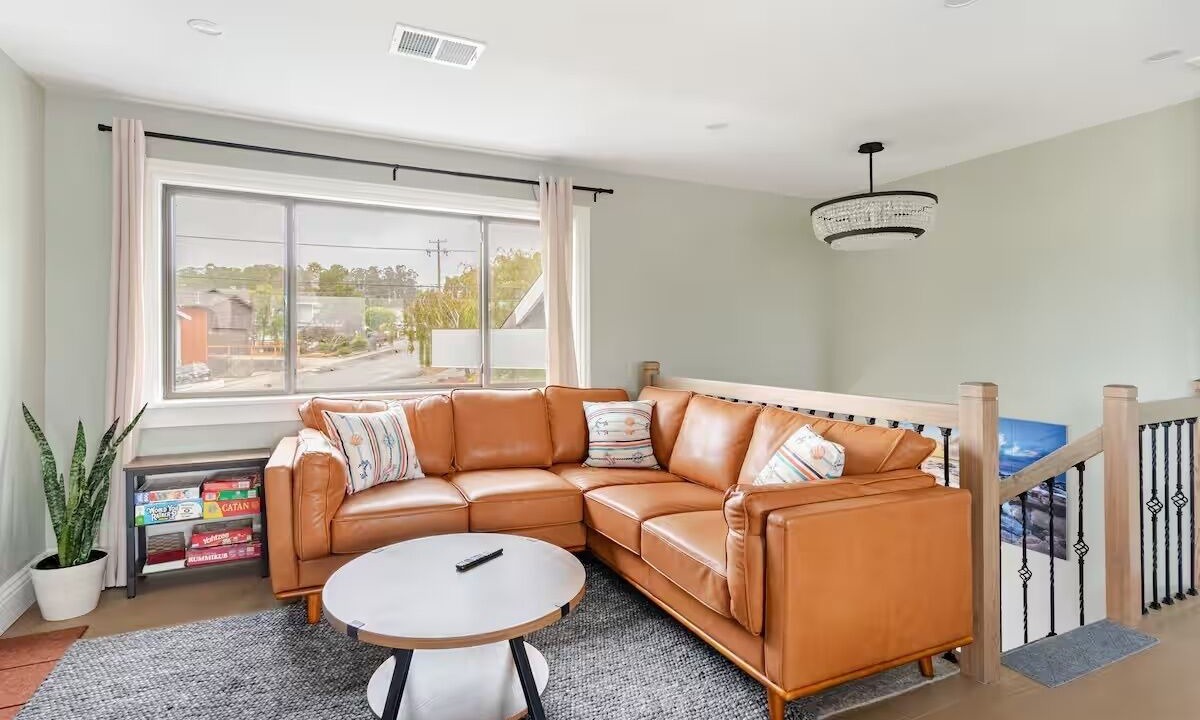 Photo of Livingroom in El Granada