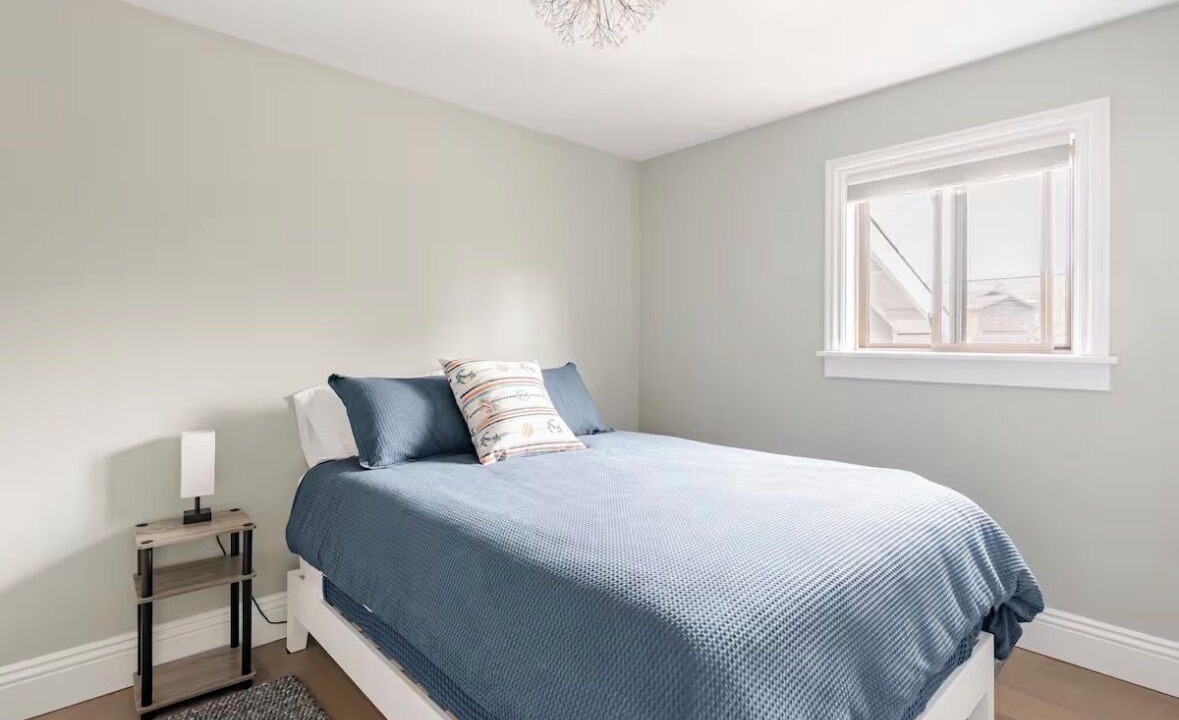 Photo of Bedroom in El Granada