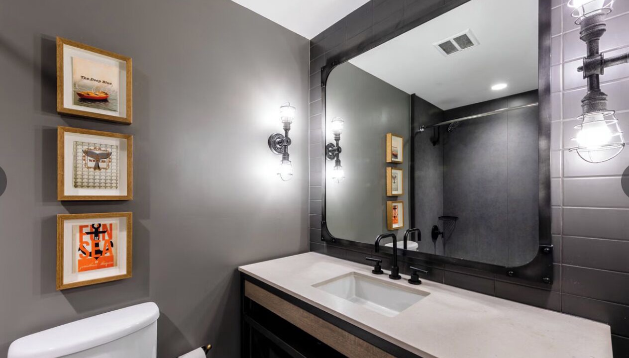 Photo of Bathroom in Russian Hill