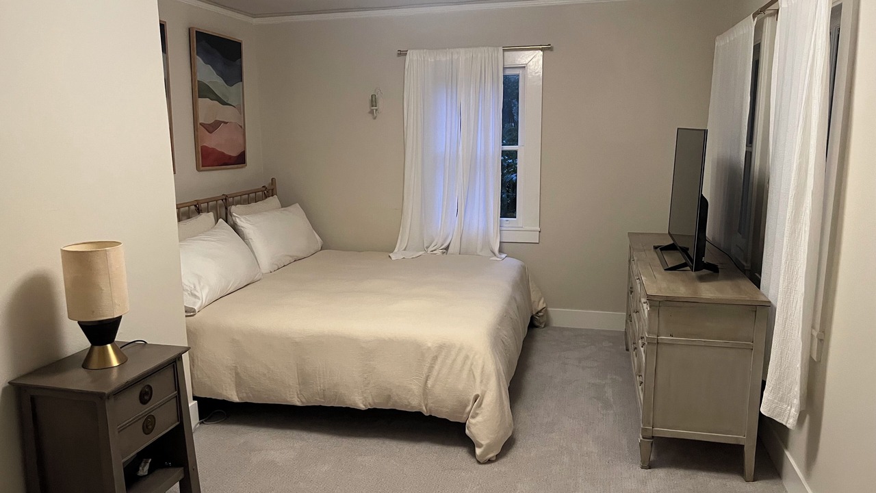 Photo of Bedroom in Claremont