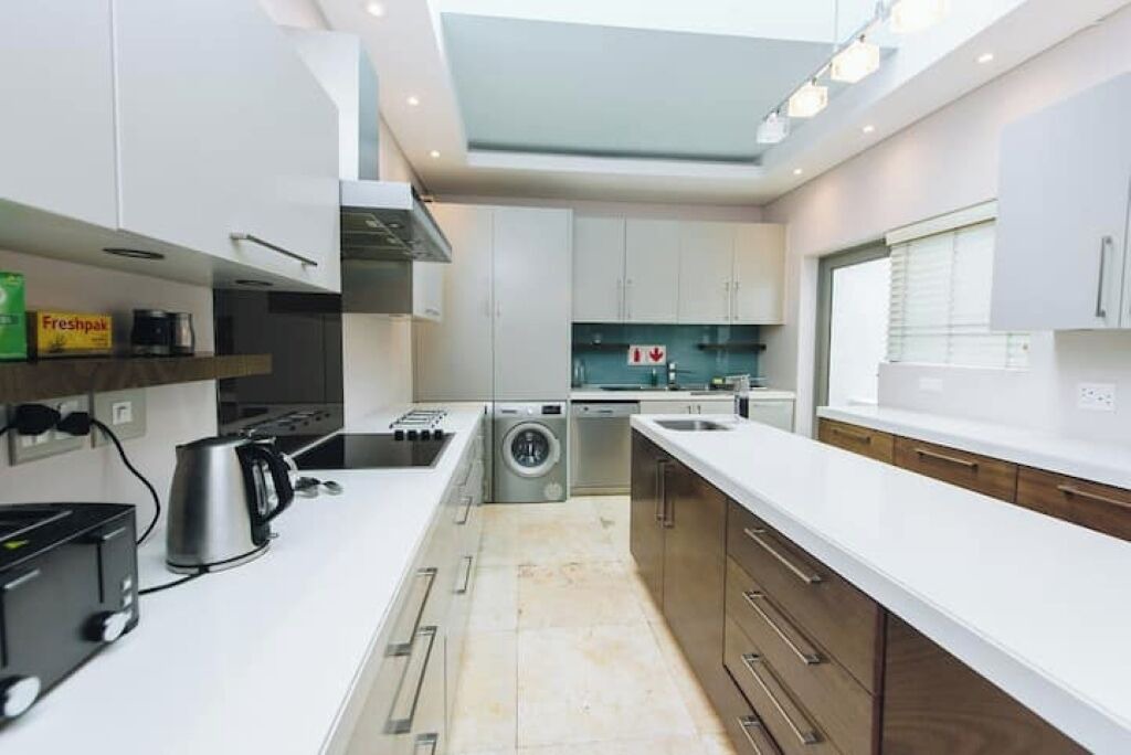 Photo of Kitchen in Sea Point Promenade