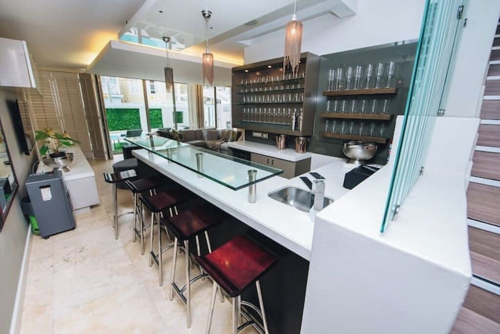 Photo of Kitchen in Sea Point Promenade