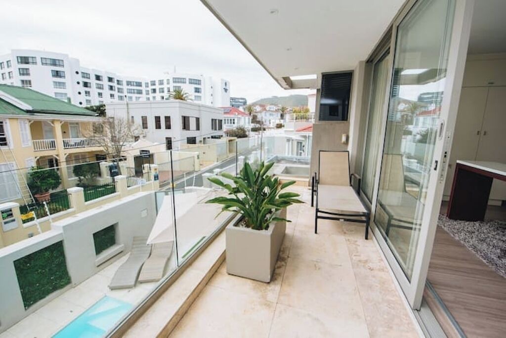 Photo of Patio Balcony in Sea Point Promenade