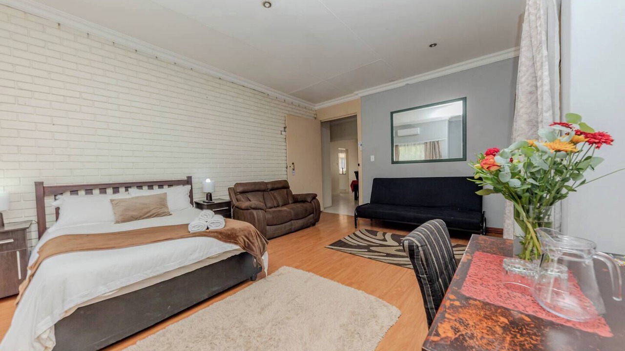 Photo of Bedroom in Greater Johannesburg Metropolitan Area