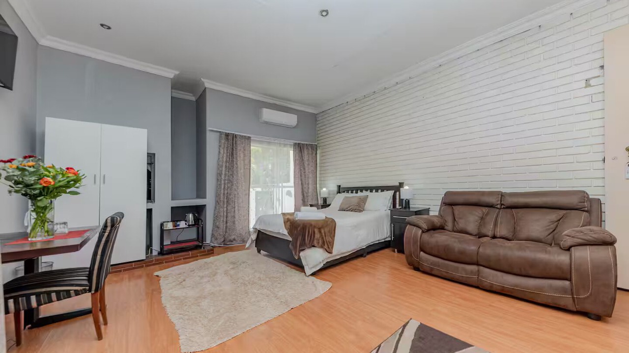 Photo of Bedroom in Greater Johannesburg Metropolitan Area