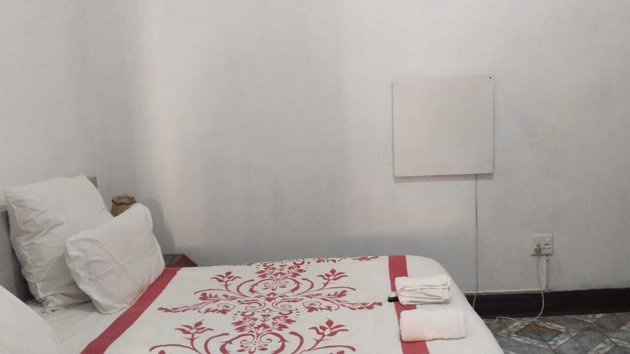 Photo of Bedroom in Downtown Johannesburg